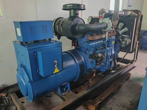 涞水100kW柴油发电机组使用多级机油有哪些优缺点?